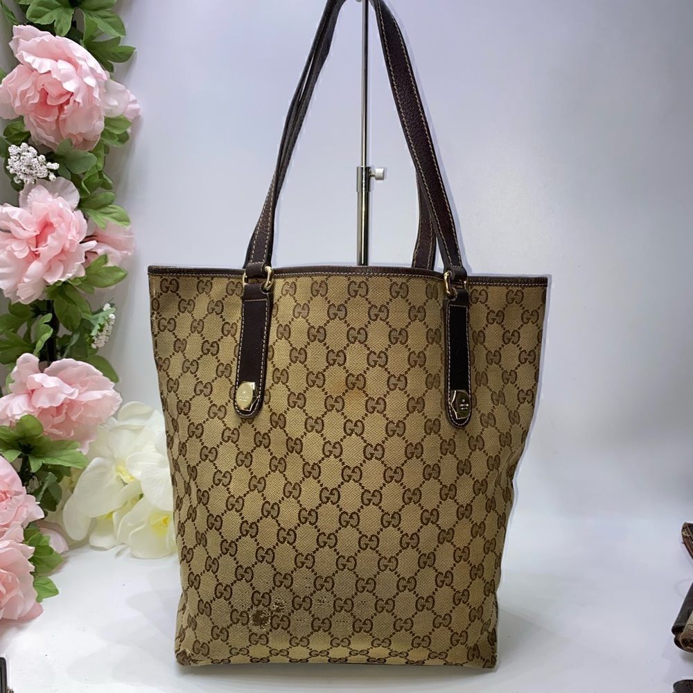 Authentic GUCCI GG Logo Canvas Leather Trim Tote - Picture 2 of 12